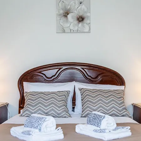 Moradia Vigia Apartment Nazare